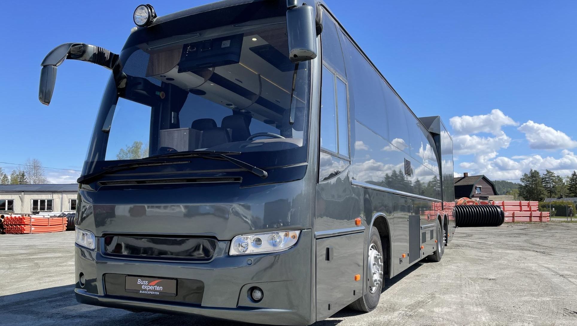 2004 Volvo 9700H Kombi. Fullrigget Racebuss