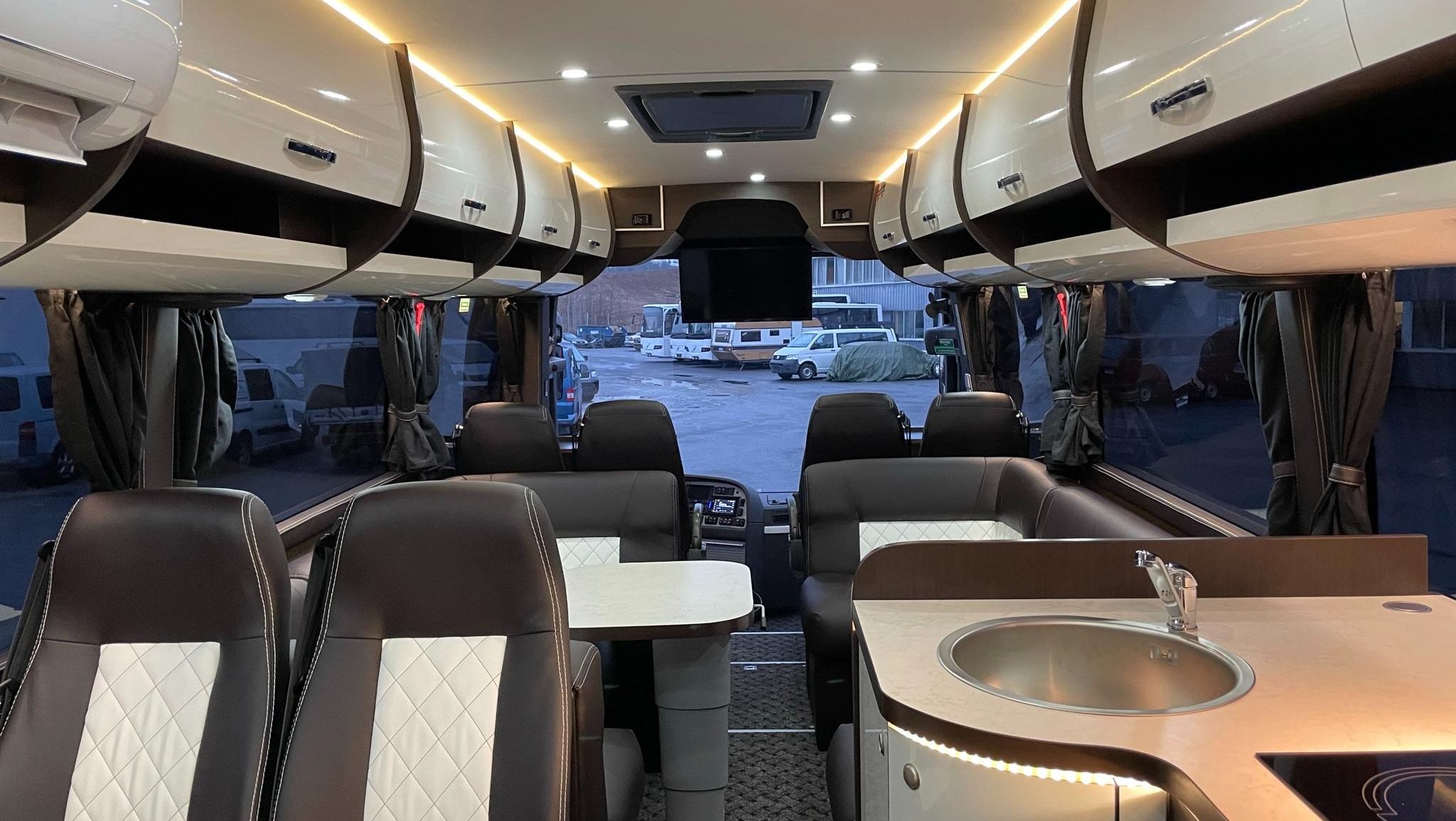 2008 Volvo 9700HD, Campingbuss. «Årets buss» 2020!