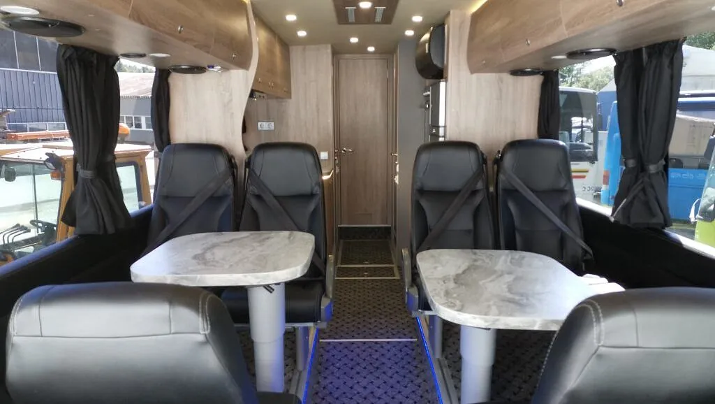 Volvo 9700 Kombi. Allsidig campingbuss!